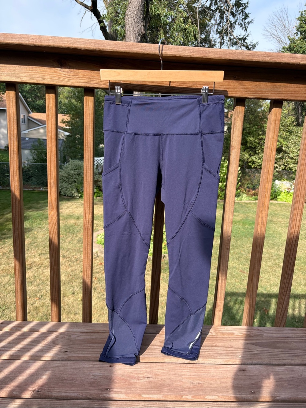 Lululemon High-Rise Navy Active Leggings with Contour Seams